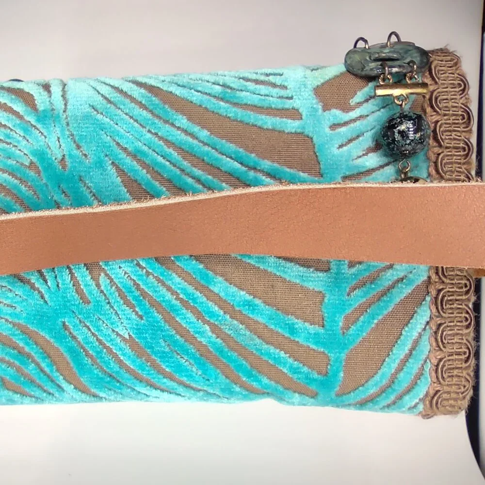 NWOT Plush Handbag Artisan-Made Turquoise/Brown w/Beads by Not Sisters Too - Picture 3 of 9